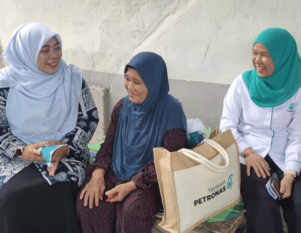 Yayasan PETRONAS Uplifts Communities with Memacu Kehidupan: Hari Raya Aidilfitri Programme