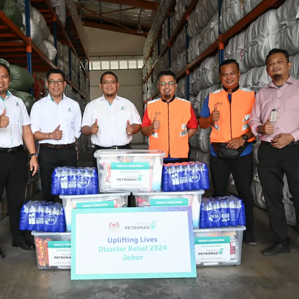 Komitmen Berterusan PETRONAS dalam Membantu Mangsa dan Menyokong Misi Banjir di Wilayah Selatan